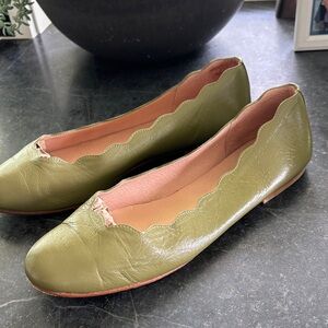 French Sole fs/ny Jigsaw Scalloped Leather Ballet Flats